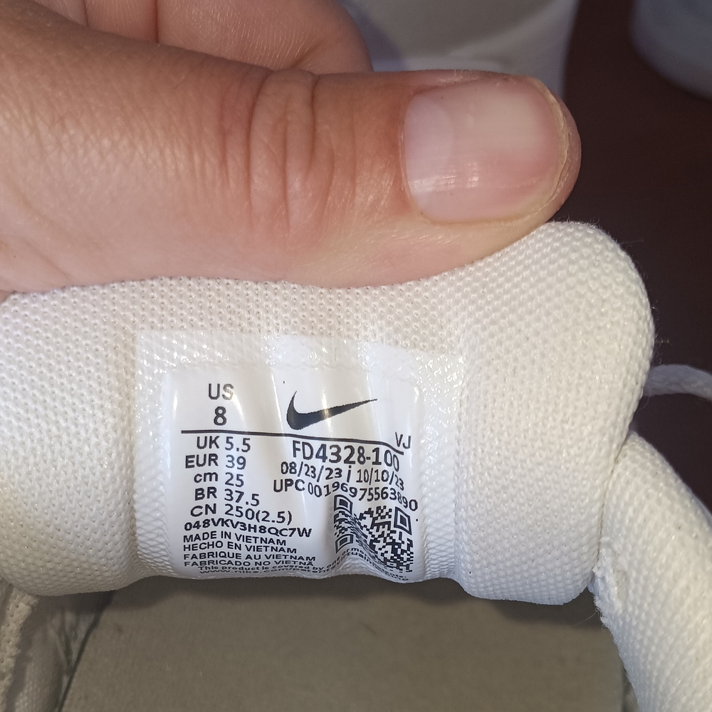 Nike White Sneakers - Picture 10 of 10